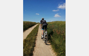 LILIAN PREPARE LE TRO BRO