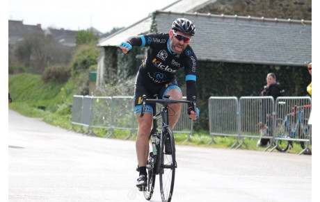 Nouvelle victoire de Yann JOURDEN